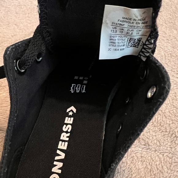 Converse Chuck Taylor All Star; Little Kid: 13.5; black - Picture 3 of 5